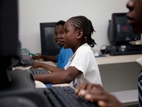 /album/call-help/camara-education-jpg/